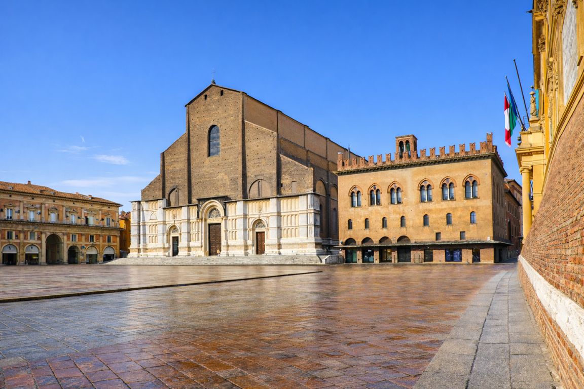 Piazza Maggiore in Bologna photographed during a guided walking experience with Bologna Italy Food Tours.